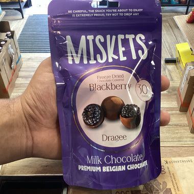 Miskets BlackBerry freeze dried Milk chocolate covered